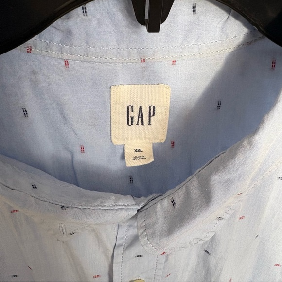 GAP Men’s Button Down Cotton Shirt - Picture 4 of 9